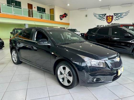 CHEVROLET CRUZE 1.8 LT 16V FLEX 4P AUTOMÁTICO CHEVROLET CRUZE 1.8 LT 16V FLEX 4P AUTOMÁTICO